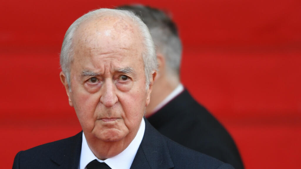 Former French prime minister Édouard Balladur dies at 97
