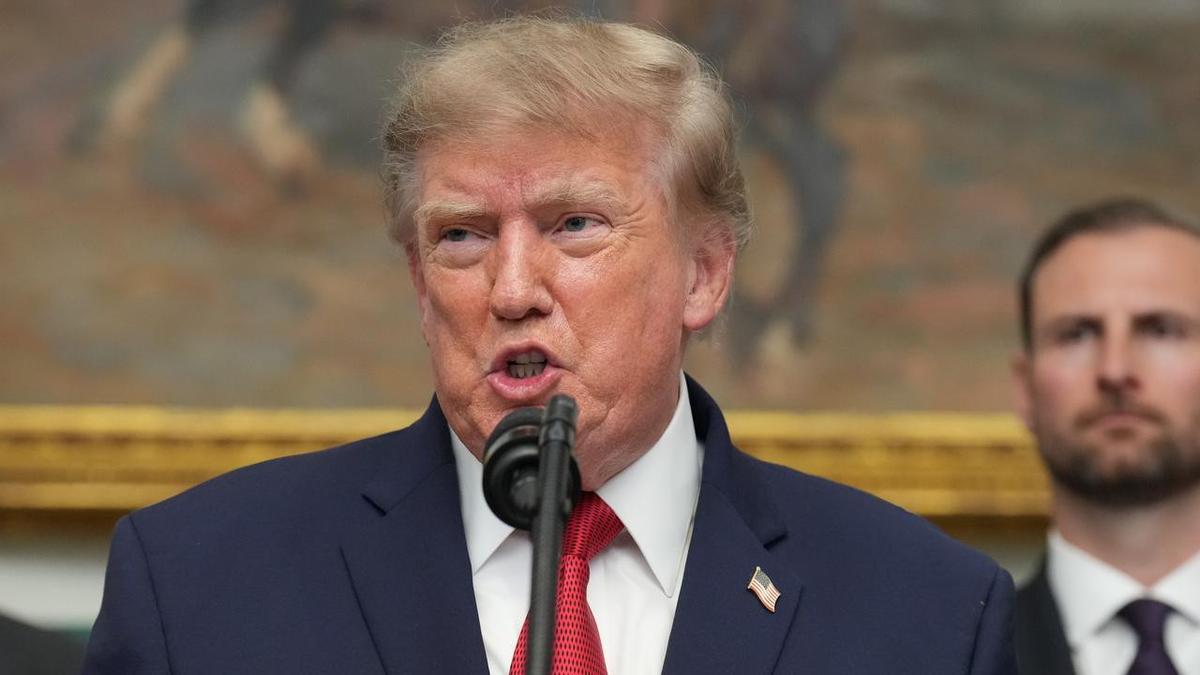 Donald Trump announces 'economic warfare' against Iran